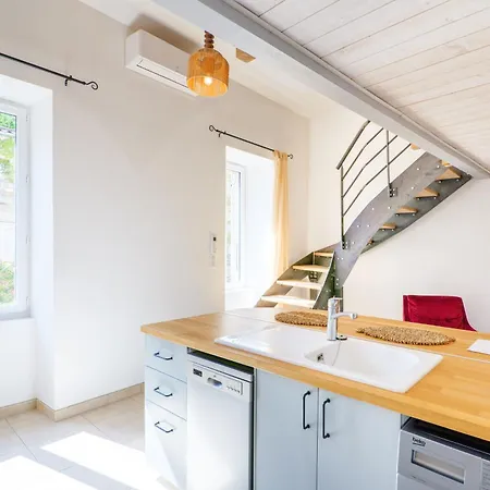 Le Petit Manoir Piscine Partagee Les Vans