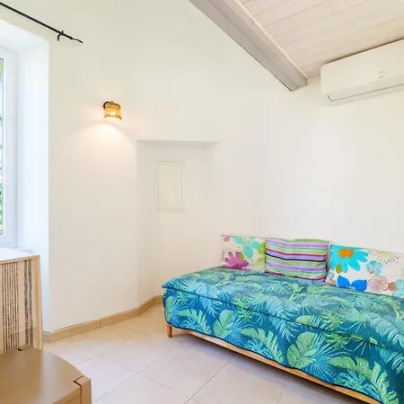 Appartement Le Petit Manoir Piscine Partagee
