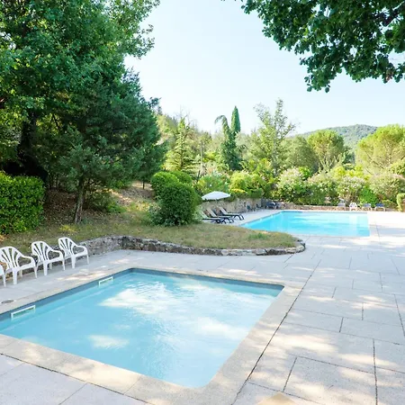 Appartement Le Petit Manoir Piscine Partagee